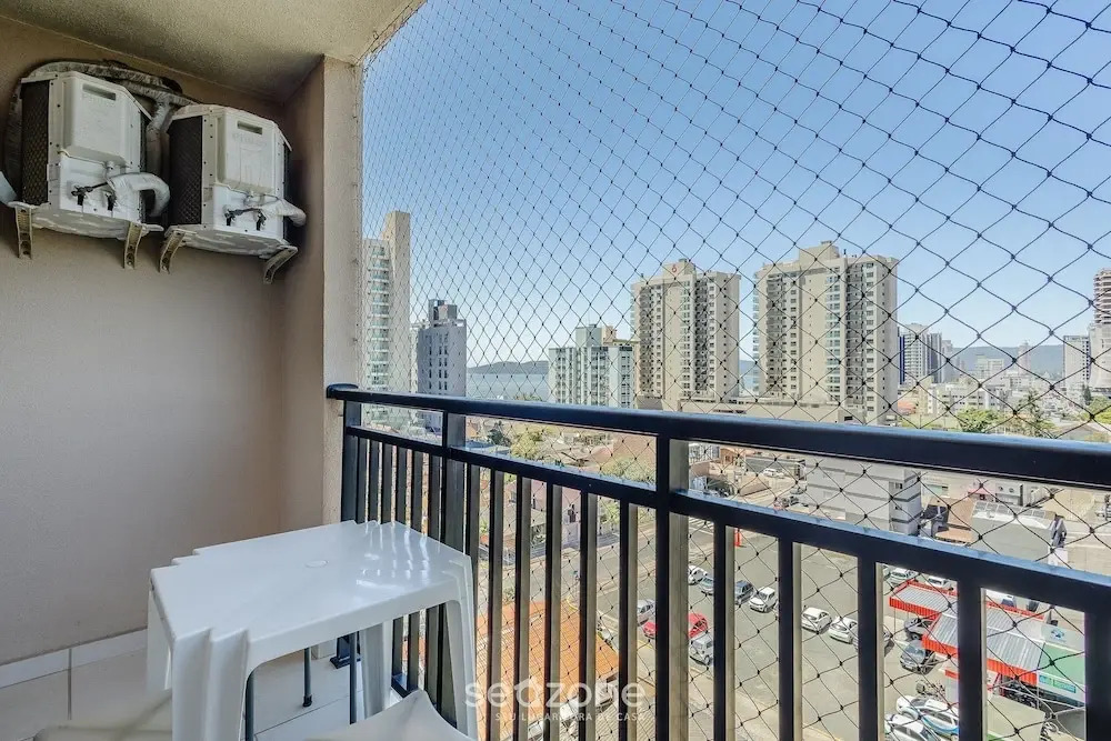 Apartments 220 m From the Beach in Balneario Picarras - CSI