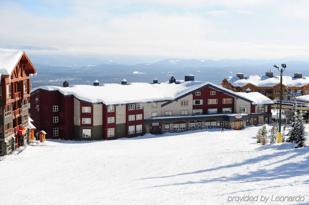 White Crystal Inn