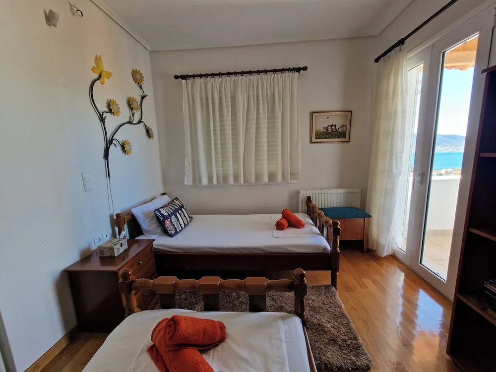 The Mirador Boutique Villa with Scenic Sea View