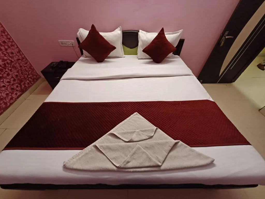 Hotel Chhavi Holidays a unit of bhanwar group
