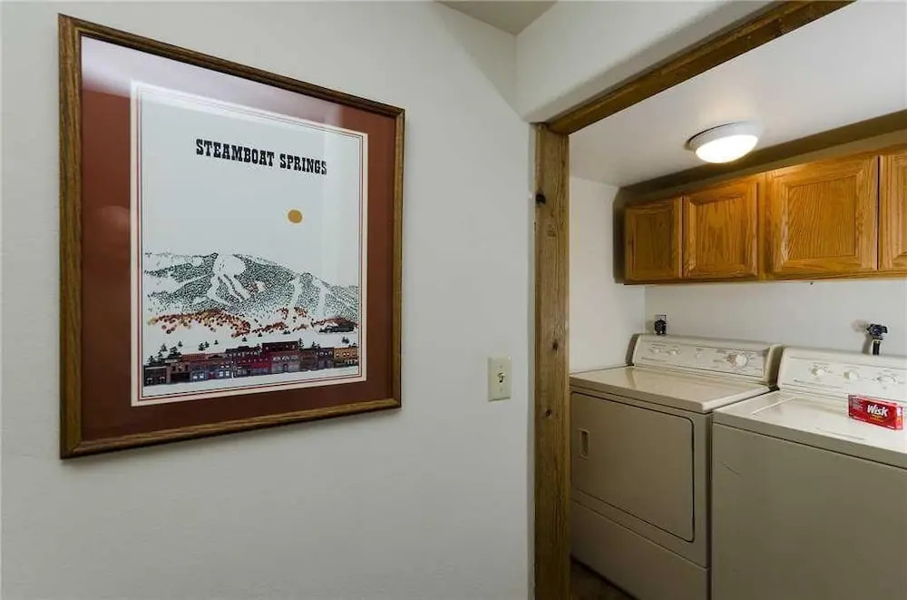 Ponderosa Lodge