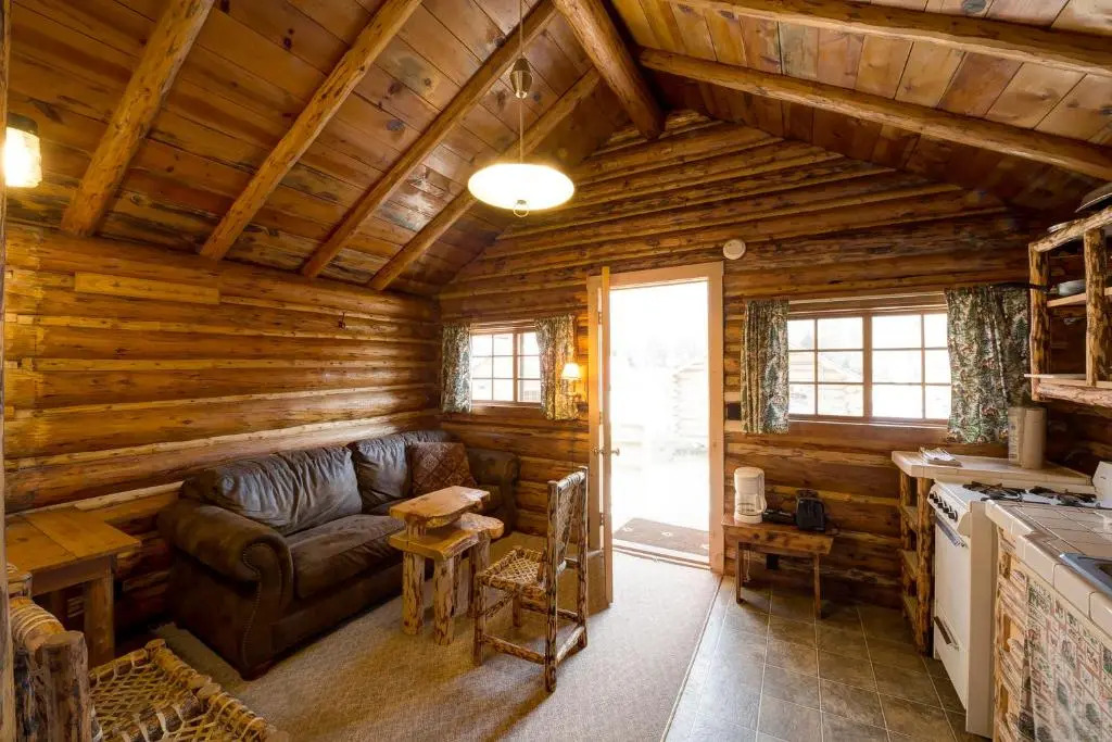 Silver Gate Lodging