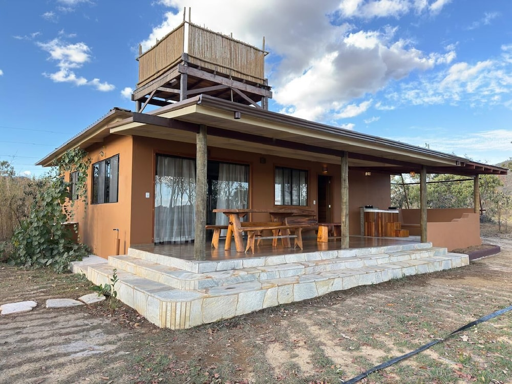 Terra Coral - Chapada dos Veadeiros