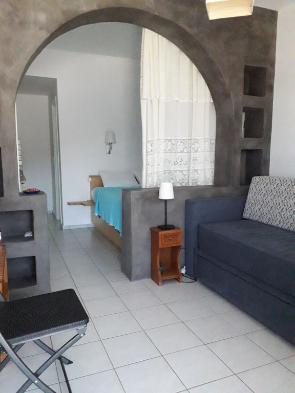 Diosmarini Studios & Apartments