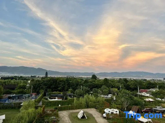 Jiuwanli Boutique B&B (South Gate Store, Dali Ancient City)