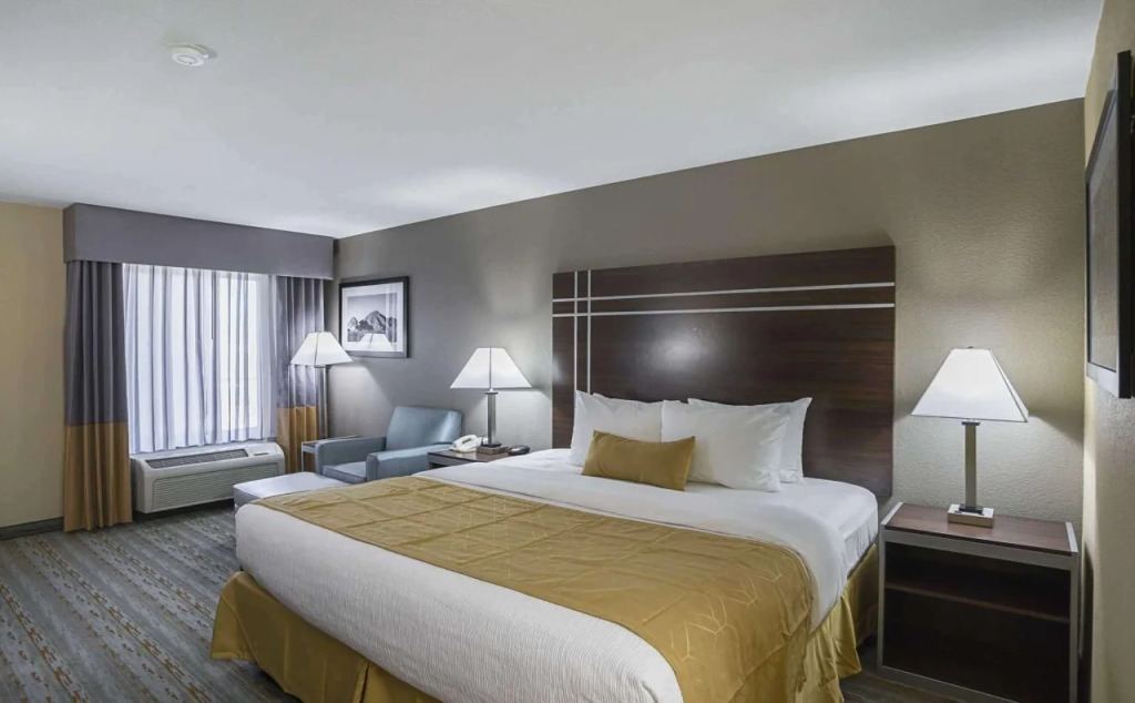 Quality Inn Phoenix North I-17