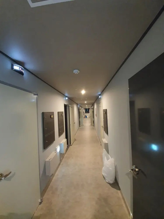 J Hotel