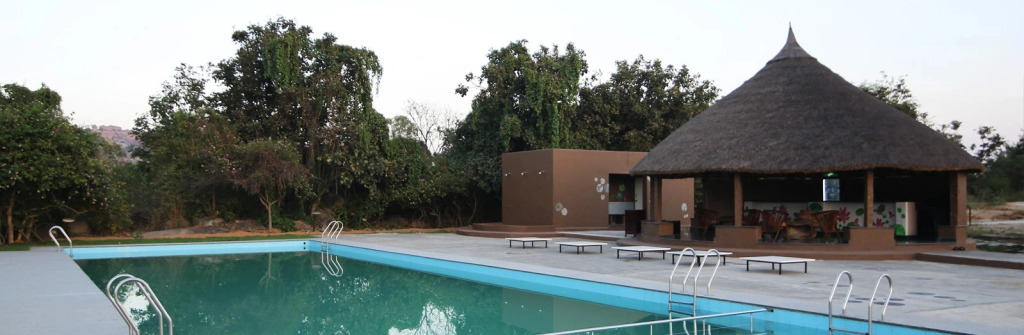 Hampi’s Feathers Resort