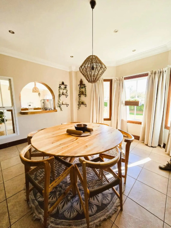 3 Rawdons Estate