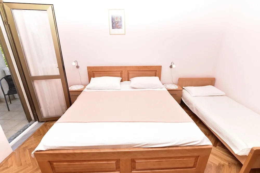 Guest house Tom