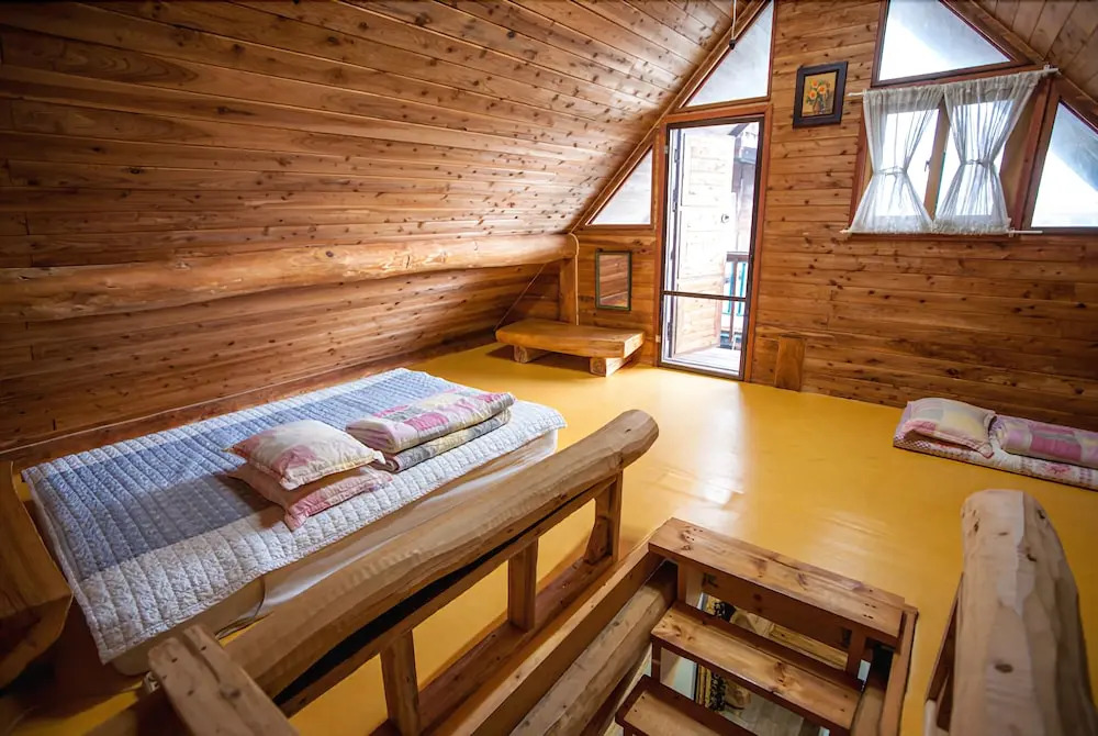 Jeju Nandere Log Pension