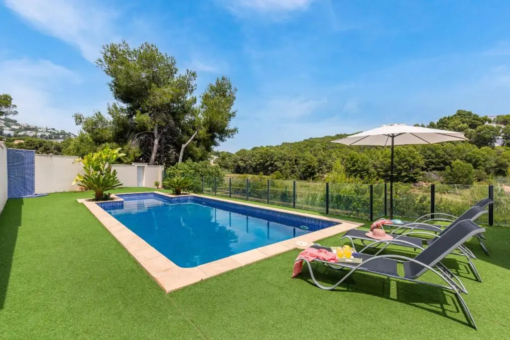 Villa Kobe - Plusholidays