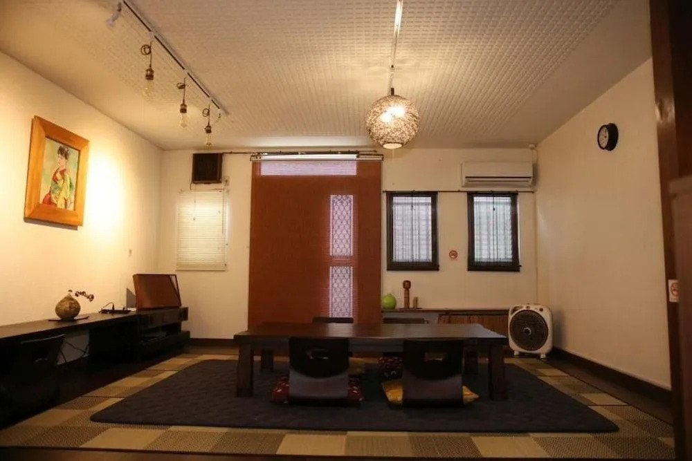 Guesthouse Kyoto Yamashina