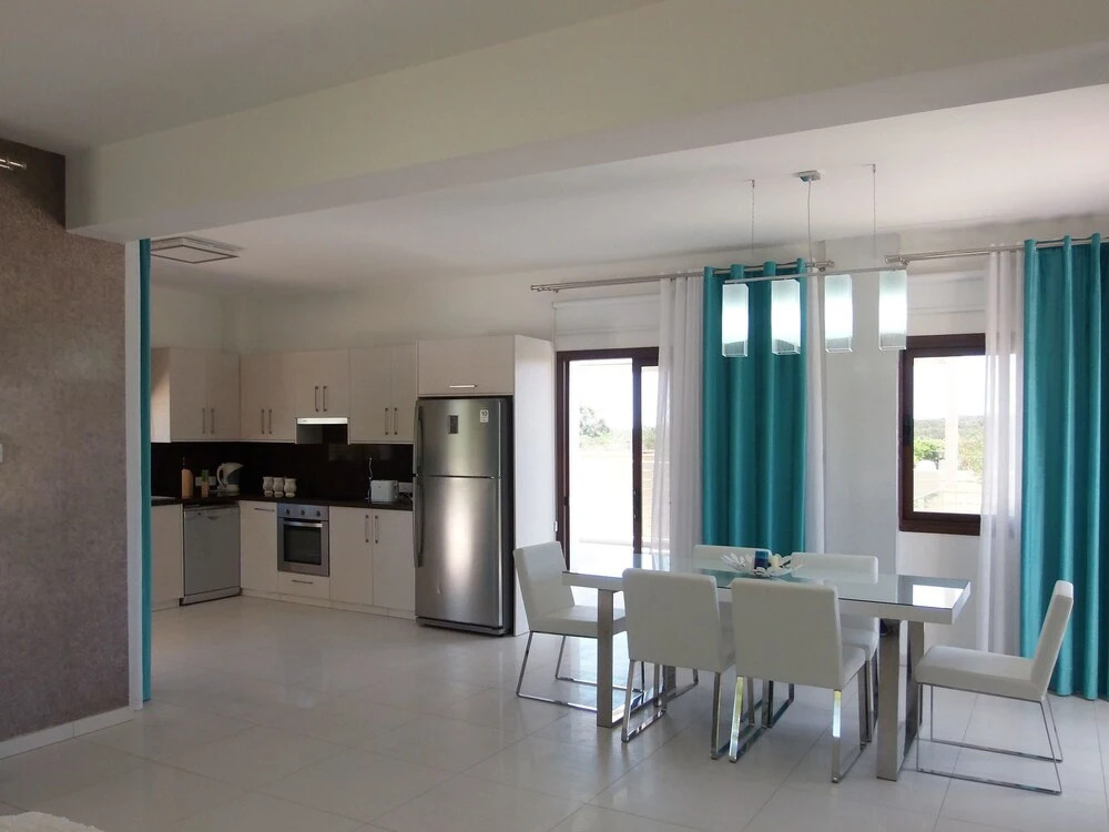 Villa Grecian 1 Platinum