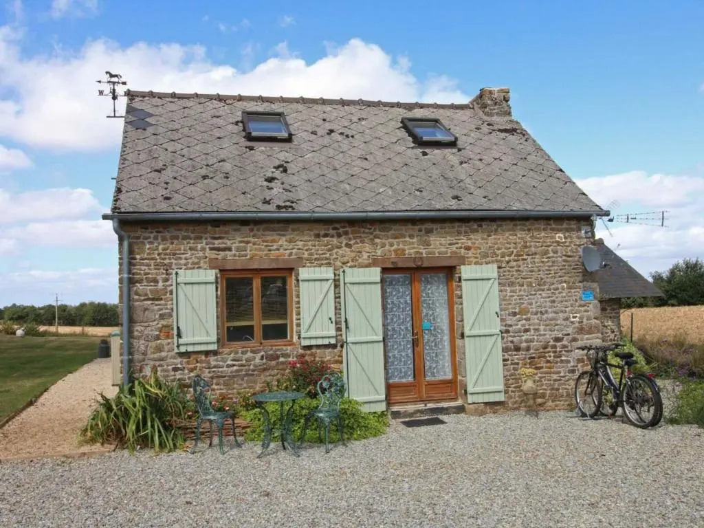 Maison individuelle avec spa et jardin, près de Domfront - FR-1-497-101