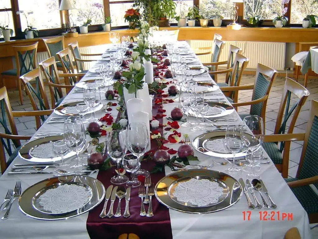 Hotel Restaurant - Häuserl im Wald Graz