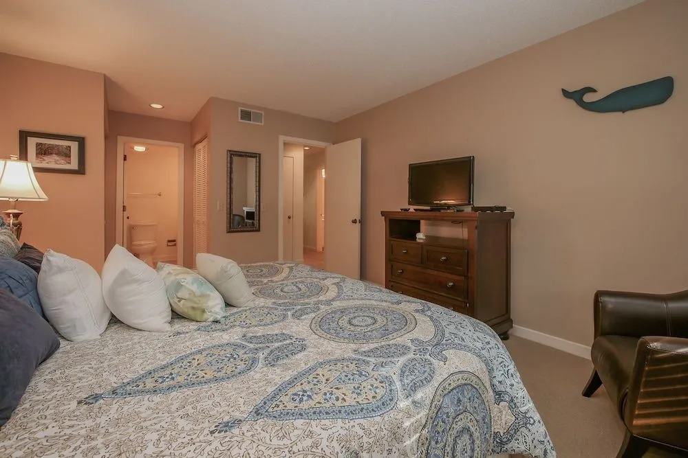 2339 Racquet Club Villas 2 Bedrooms 2 Bathrooms Villa
