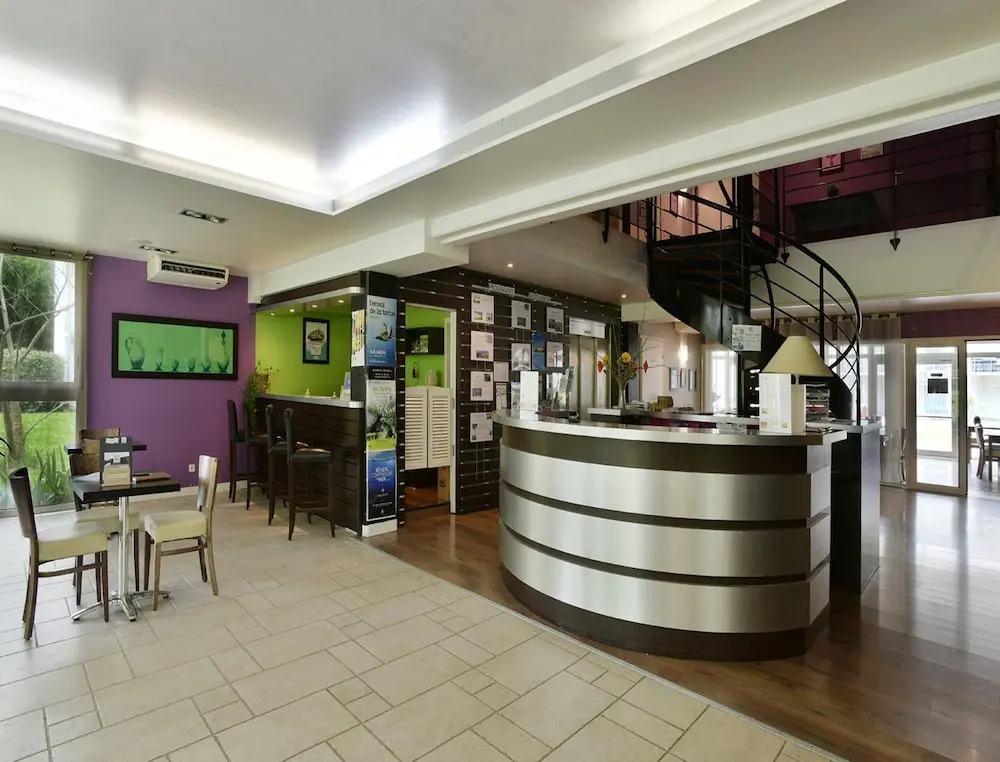 Cozy Stay Near La Rochelle for 2