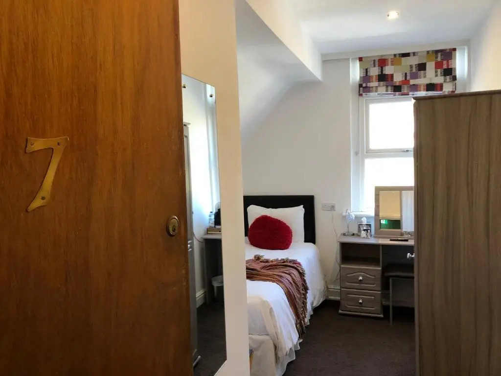 Aberthaw House Hotel
