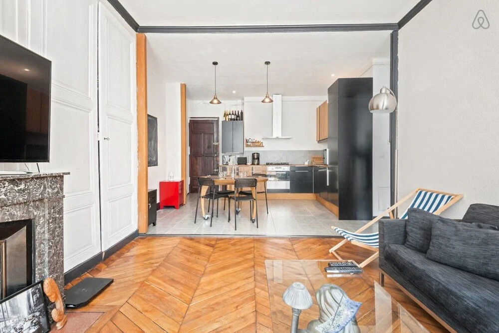 Elegant and Spacious T3 - Part Dieu