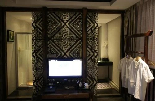 Langqiao Station Hotel - Yangshuo