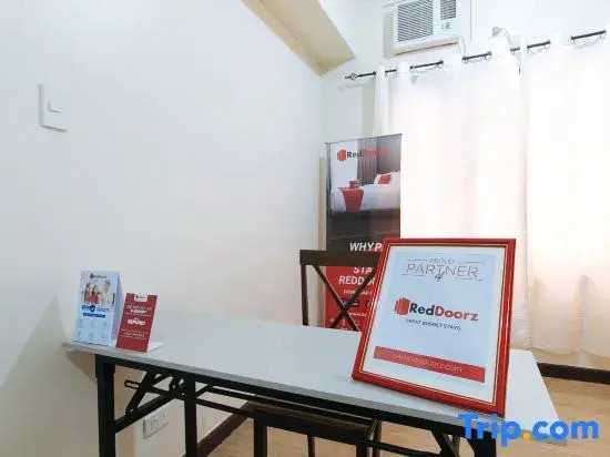 RedDoorz Hostel @ Tita Aidz Inn Baguio