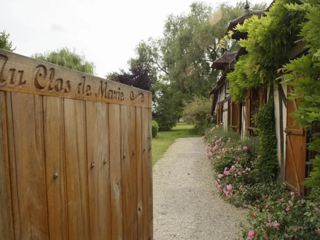 Gîte Lusigny-sur-Barse, 4 pièces, 6 personnes - FR-1-543-99