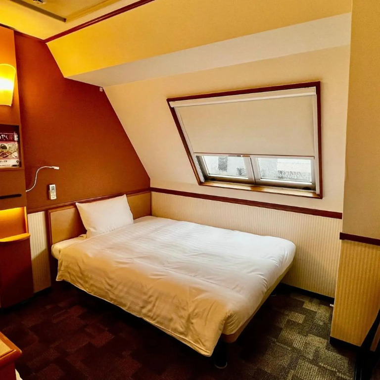 Toyoko Inn Shin-yokohama Ekimae Honkan