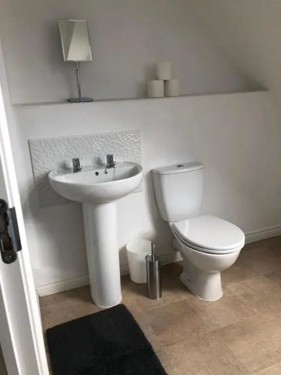 Spring House - Staycation - Perfect for Contractors & Families - 2 Parking Spaces