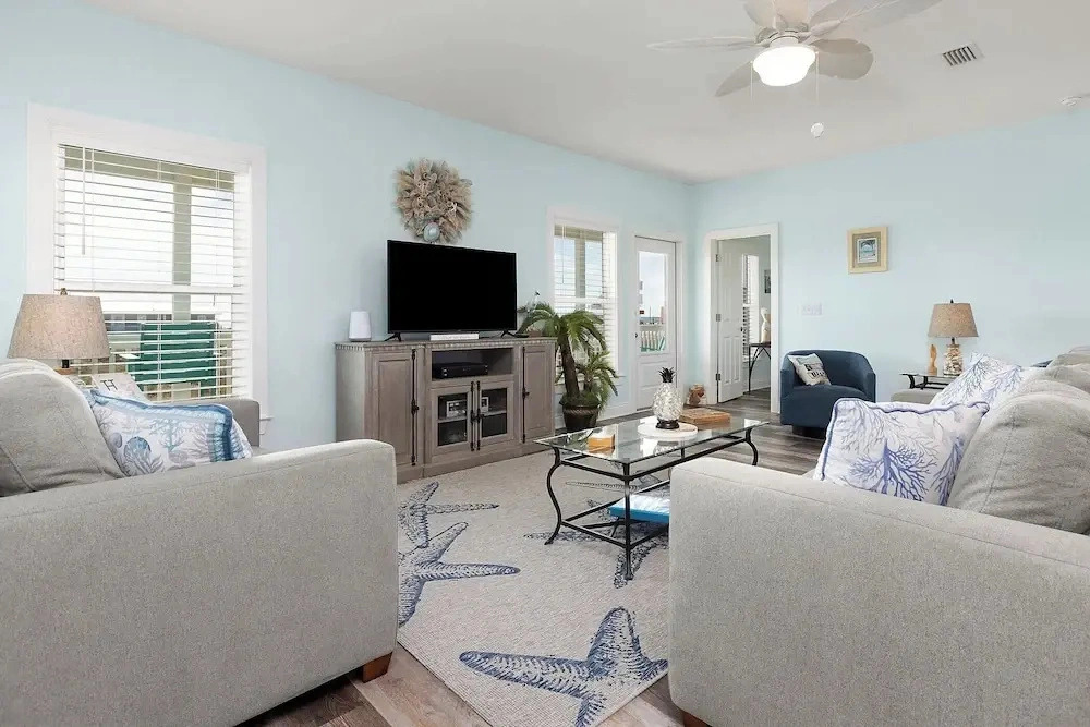 Living The Dream by Southern Vacation Rentals