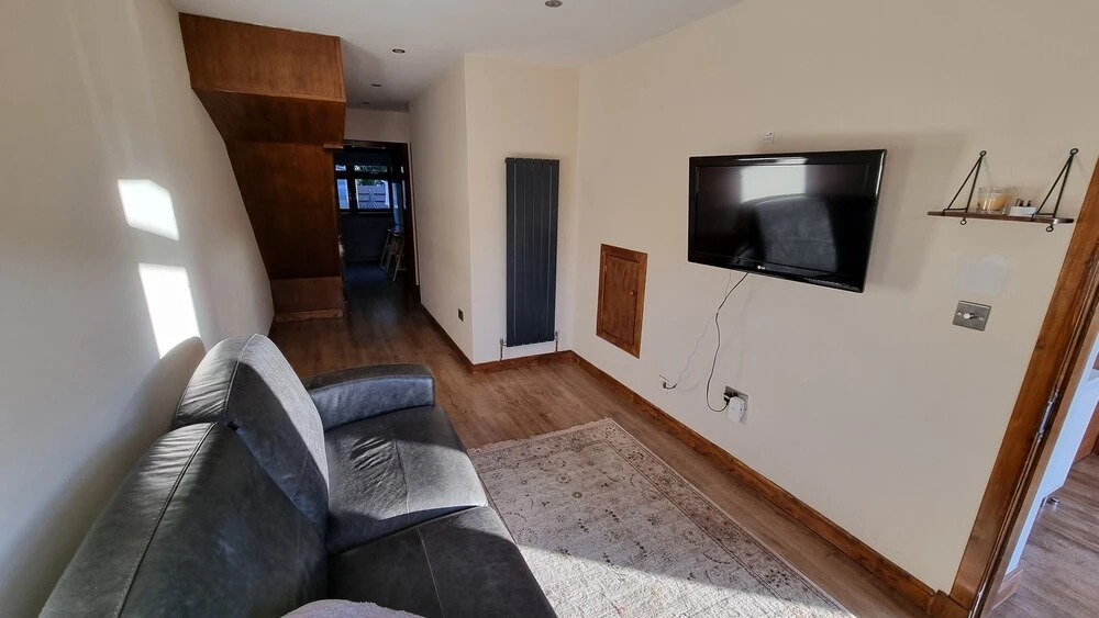 Captivating 1-bed Apartment in Edinburgh