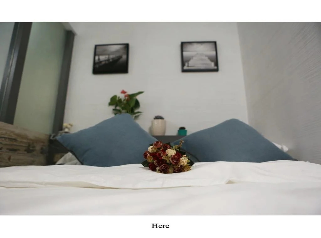 Hangzhou Here Art Hostel