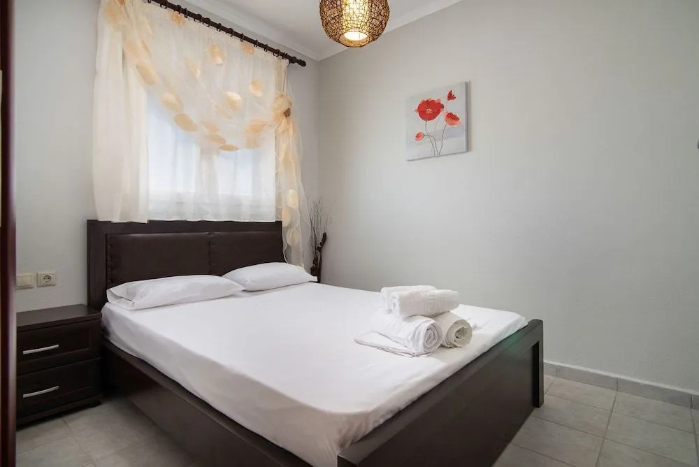 A Ponte Studios & Apartments