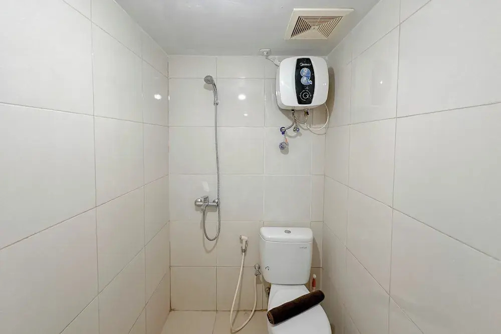 Pleasant and Restful Studio at Orchard Supermall Mansion Apartment