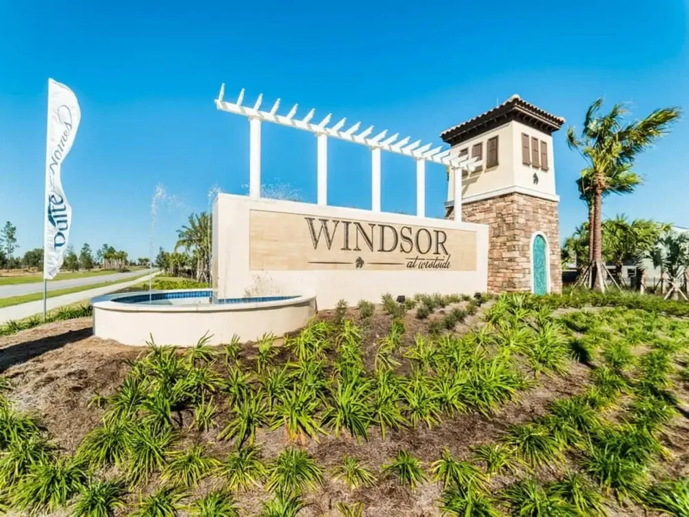 9035 Amazing Townhome for Your Family