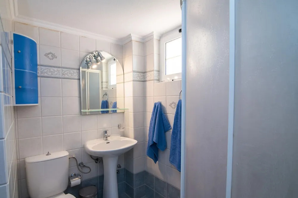 FNK Apartments with Sea View