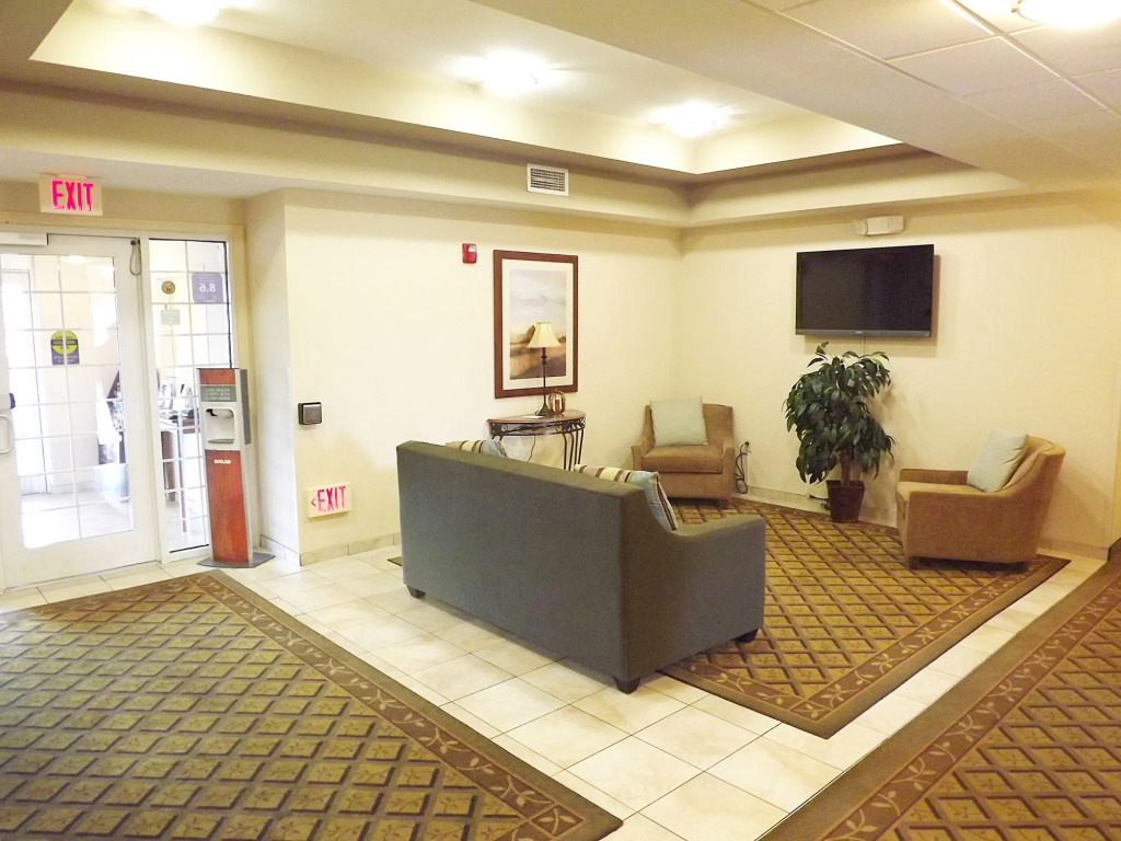 Candlewood Suites Warner Robins by IHG