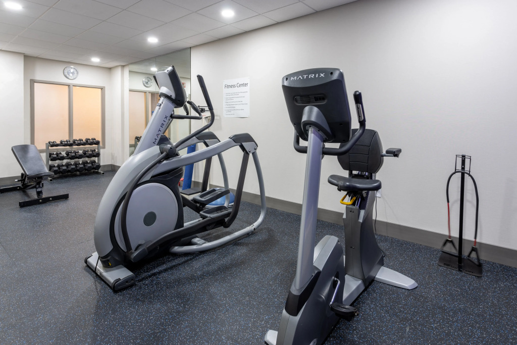 Holiday Inn Express Hotel & Suites Vineland Millville by IHG