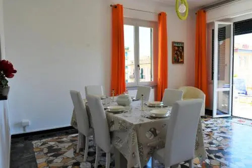 House Luna Rossa by Holiday World