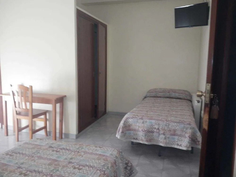 HOTEL MIRAMAR