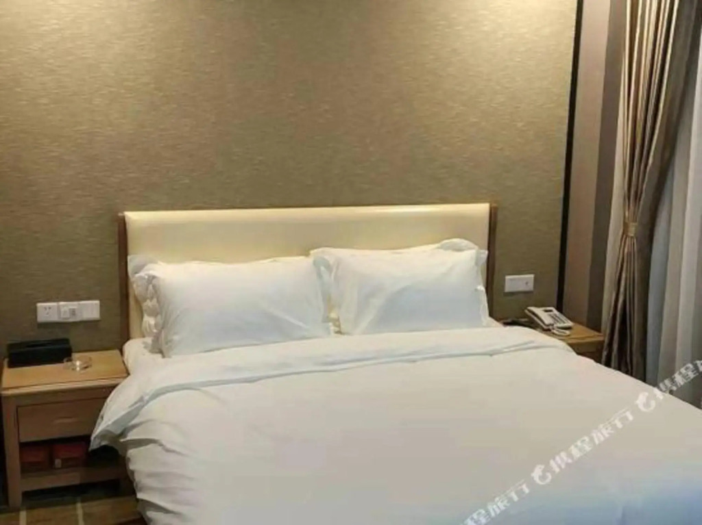 Yunji Hotel (Hengqin Port & Chimelong Branch)