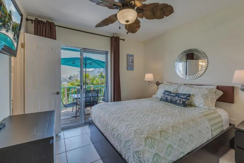 Five Palms Suite 210 - Daily - Weekly - Monthly