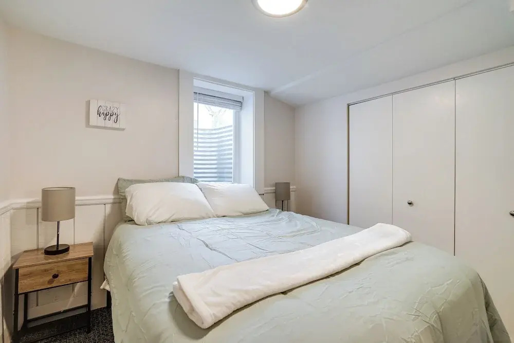 Spacious Minneapolis Home Rental: 8 Mi to Downtown