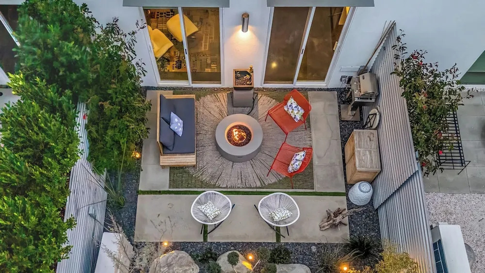 Zanjero by Avantstay Mins From Downtown Palm Springs Private Terrace, Shared Pool