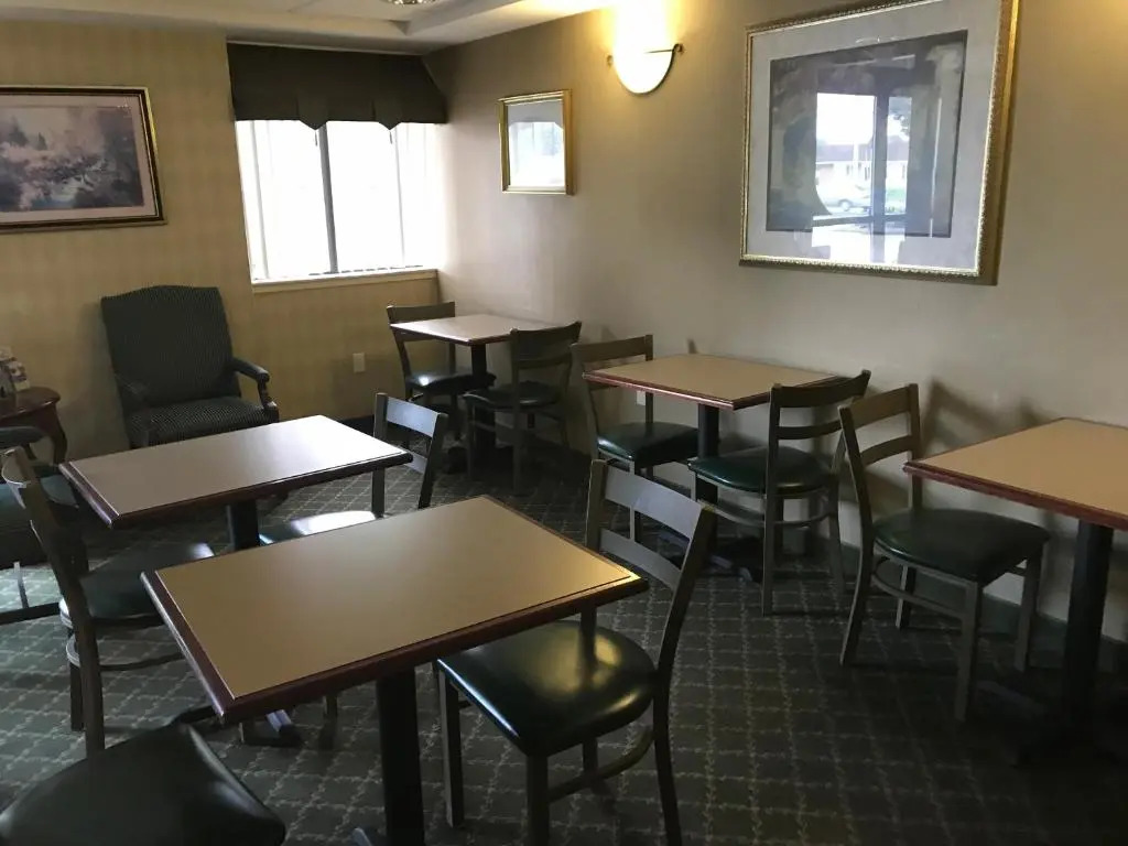 Lititz Inn & Suites