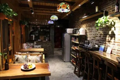 Yue Coffee Inn