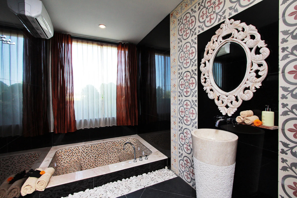 The Royal Purnama Beach Boutique Villas