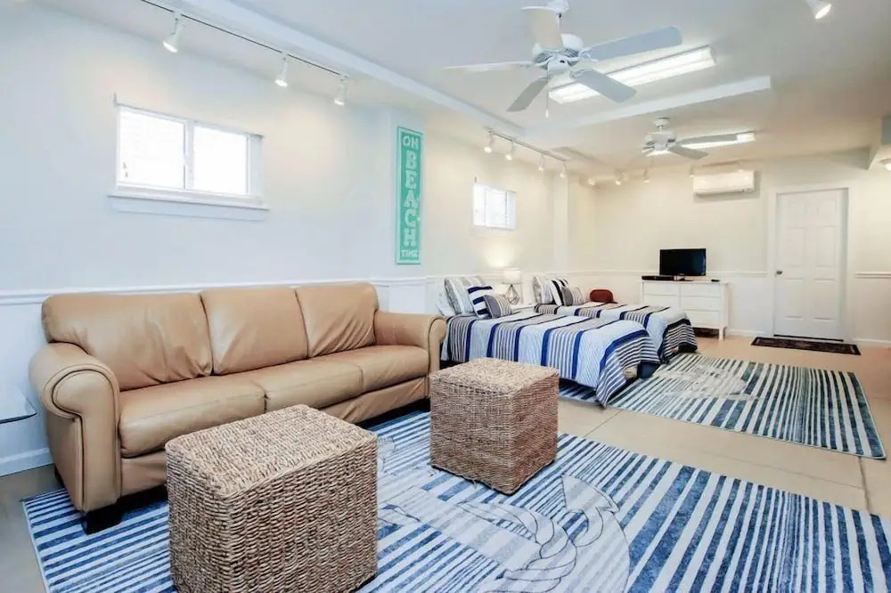 All Seasons Villa
