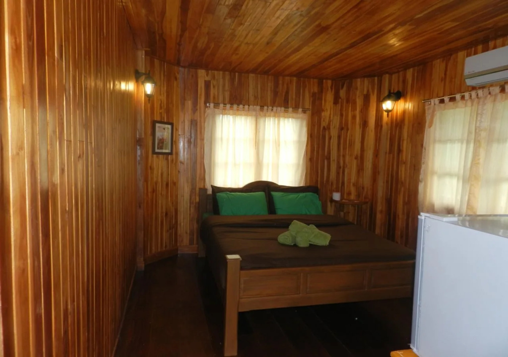 Ruean Vana Resort