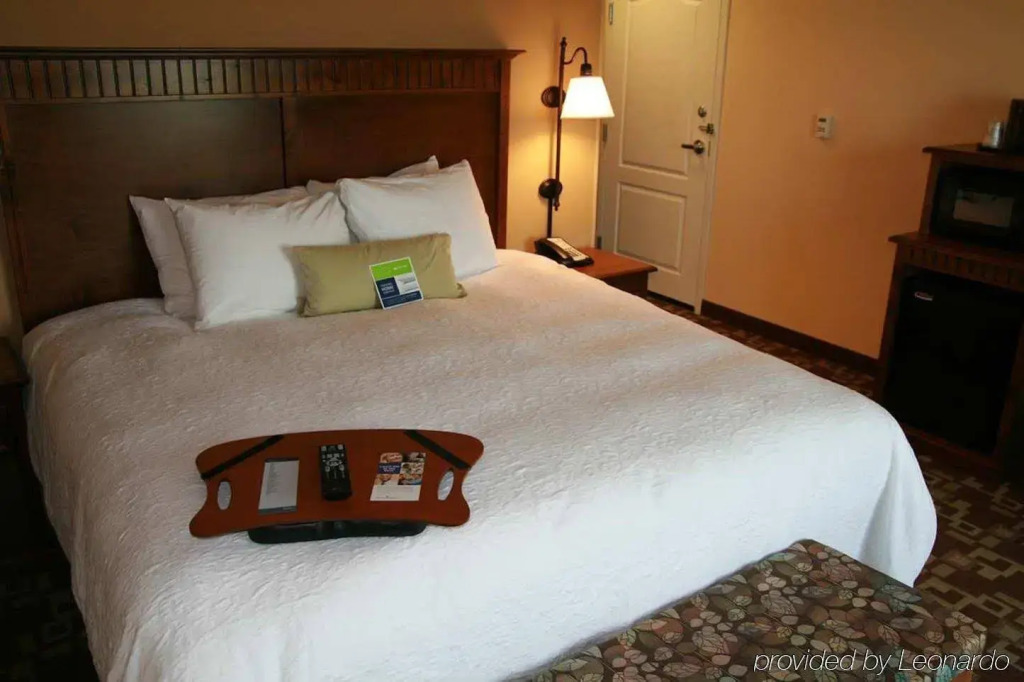 Hampton Inn & Suites Fairbanks